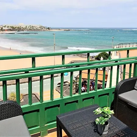Cucharas Playa Terrace Sea Views Апартаменты *