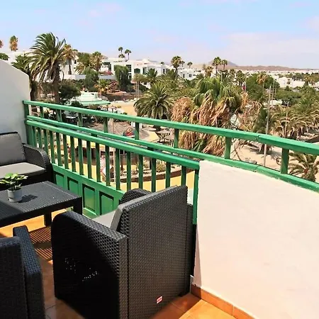 דירה Cucharas Playa Terrace Sea Views *